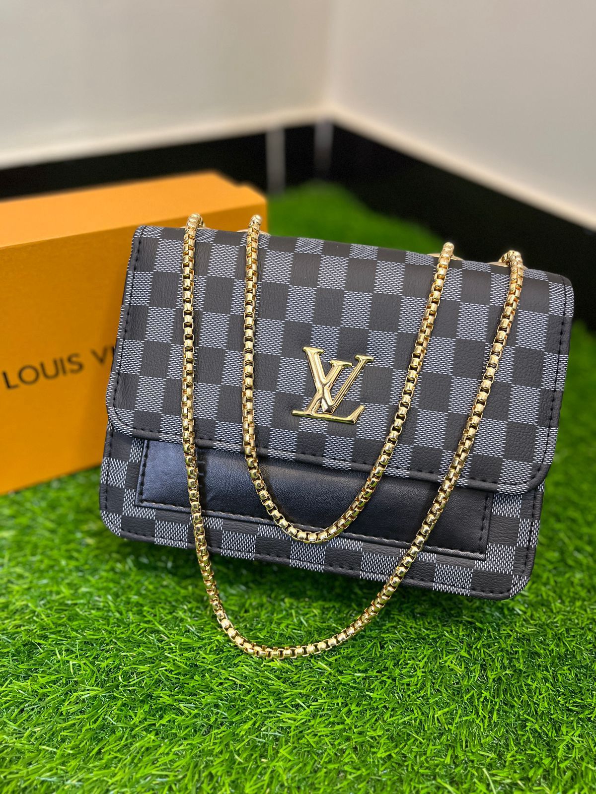 LV High Quality Cross Body Bag With Long Chain